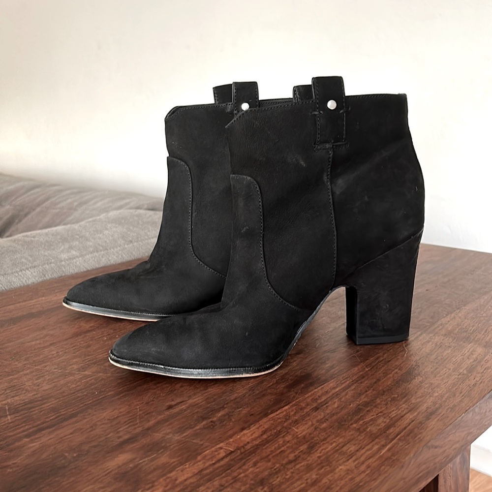 💥🔥❤️HOST PICK ❤️💥 Sam Edelman Ankle fall Boots Niomi Sz 7 Black Suede block heel